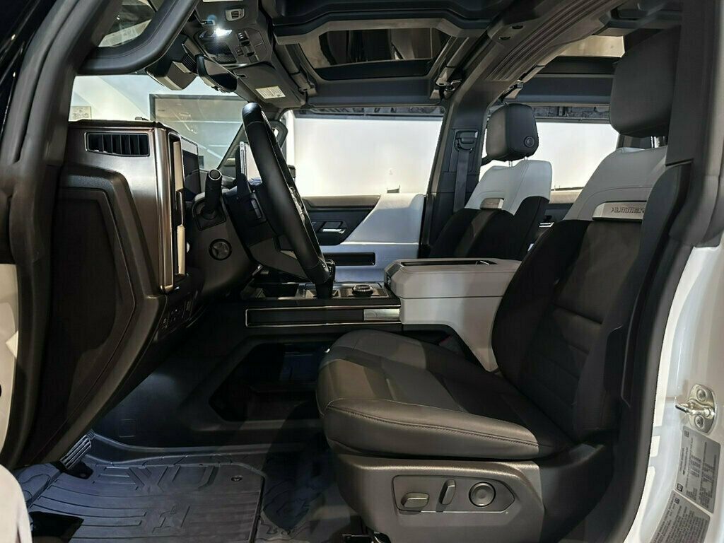 2024 GMC HUMMER EV Pickup 3X/24ModuleUltiumBattery/PowerTonneauCover/IlluminationPkg/NAV - 23054460 - 14