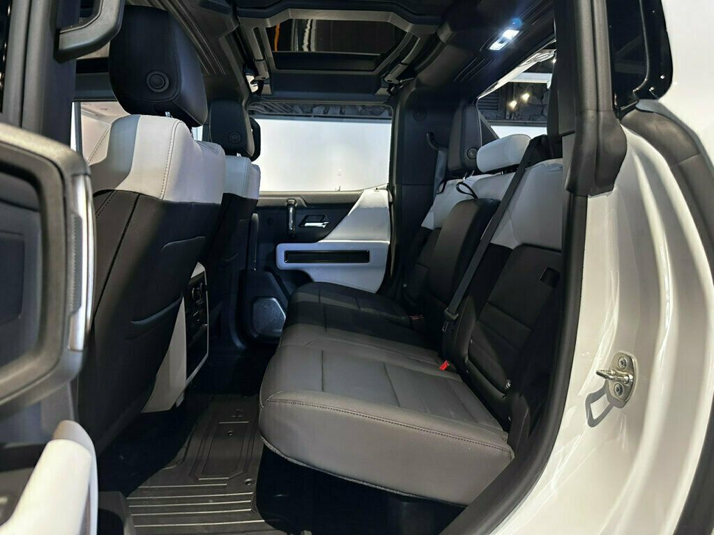 2024 GMC HUMMER EV Pickup 3X/24ModuleUltiumBattery/PowerTonneauCover/IlluminationPkg/NAV - 23054460 - 23