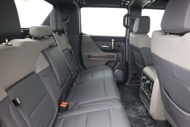 2024 GMC HUMMER EV Pickup e4WD Crew Cab 2X - 22961368 - 18
