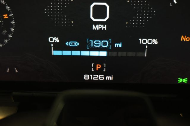 2024 GMC HUMMER EV Pickup e4WD Crew Cab 2X with Extreme Off-Road, Readiness & Illumination - 22953592 - 12