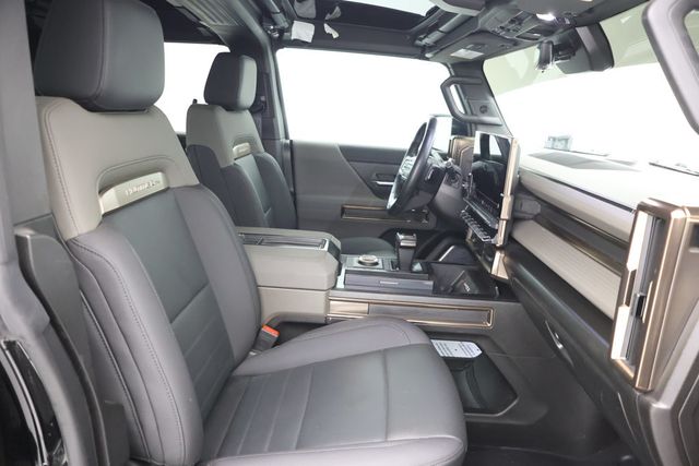 2024 GMC HUMMER EV Pickup e4WD Crew Cab 2X with Extreme Off-Road, Readiness & Illumination - 22953592 - 22
