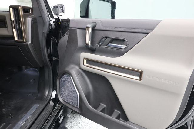 2024 GMC HUMMER EV Pickup e4WD Crew Cab 2X with Extreme Off-Road, Readiness & Illumination - 22953592 - 24