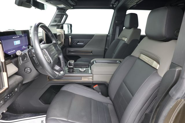 2024 GMC HUMMER EV Pickup e4WD Crew Cab 2X with Illumination & Sport Packages - 22961368 - 16