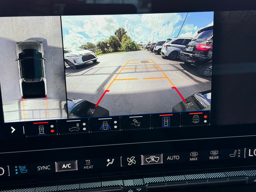 2024 GMC HUMMER EV Pickup e4WD Crew Cab 3X - 22910196 - 19