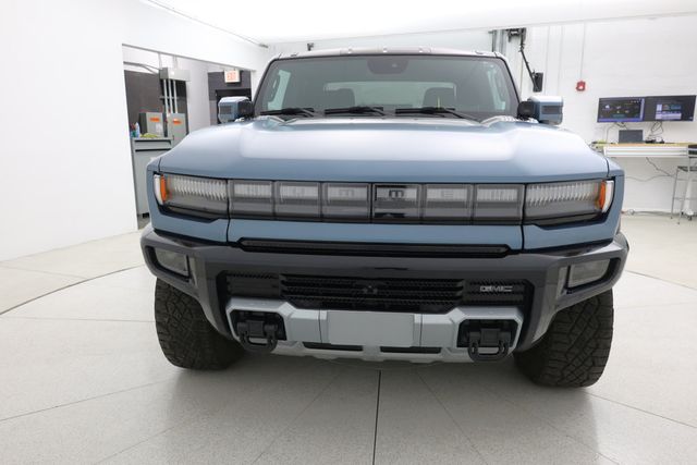 2024 GMC HUMMER EV Pickup e4WD Crew Cab 3X Omega Edition w/ 24-Mod. Battery, 381-Mi Range - 22946760 - 1