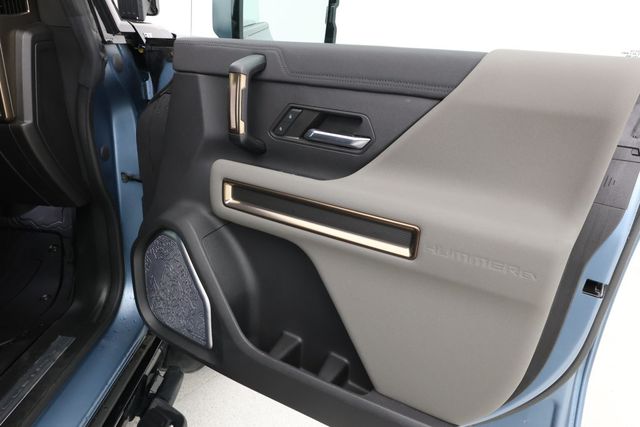 2024 GMC HUMMER EV Pickup e4WD Crew Cab 3X Omega Edition w/ 24-Mod. Battery, 381-Mi Range - 22946760 - 29