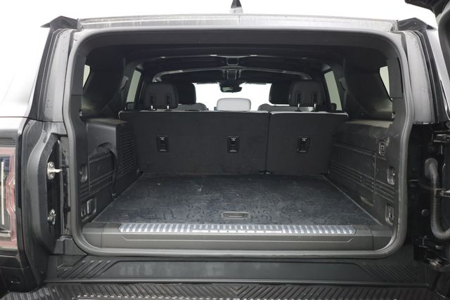 2024 GMC HUMMER EV SUV e4WD 4dr 2X - 23008116 - 19