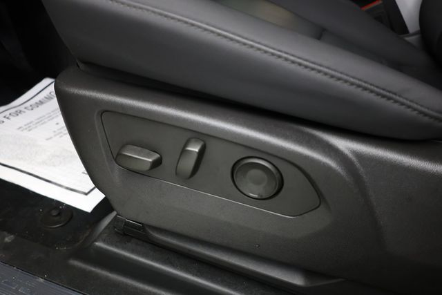 2024 GMC HUMMER EV SUV e4WD 4dr 2X - 23008116 - 7