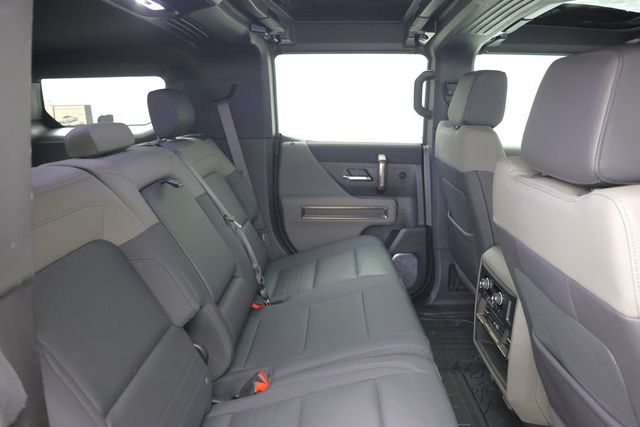 2024 GMC HUMMER EV SUV e4WD 4dr 2X - 23094732 - 19