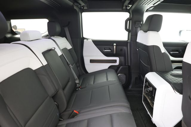 2024 GMC HUMMER EV SUV e4WD 4dr 2X w/ Extreme Off-Road Package - 23044373 - 19