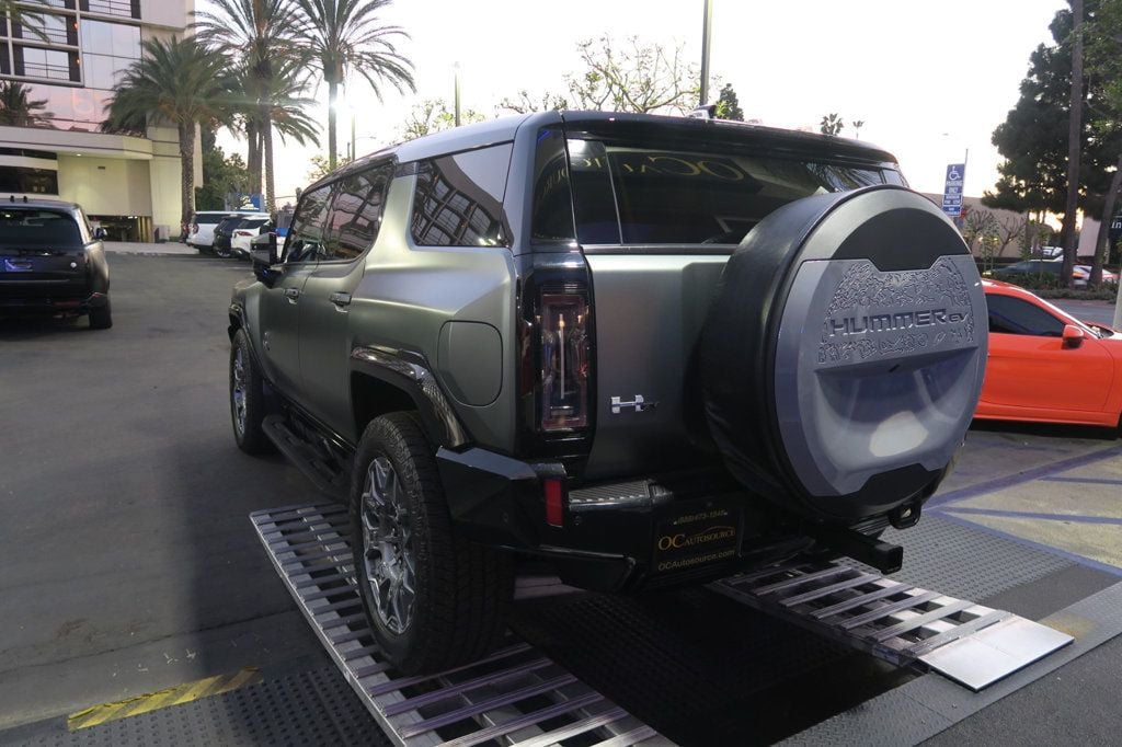 2024 GMC HUMMER EV SUV e4WD 4dr 3X Edition 1 - 22765148 - 35