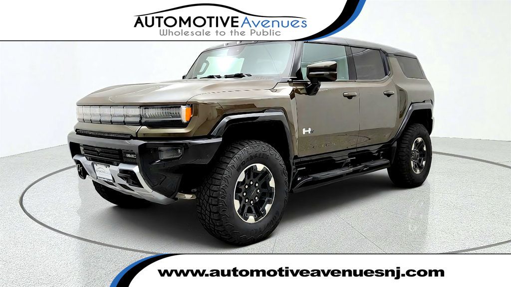 2024 GMC HUMMER EV SUV e4WD 4dr 3X w/ Extreme Off-Road Pkg - 23081760 | Video 1