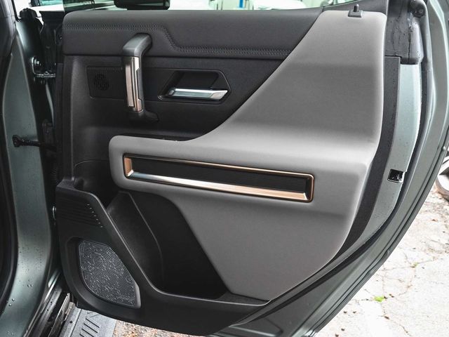 2024 GMC Hummer EV SUV Edition 1 - 22934810 - 11
