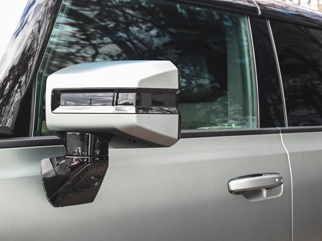 2024 GMC Hummer EV SUV Edition 1 - 22934810 - 37