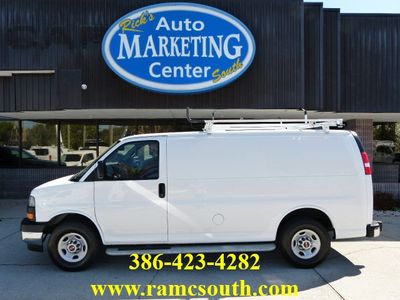 2024 GMC Savana Cargo Van