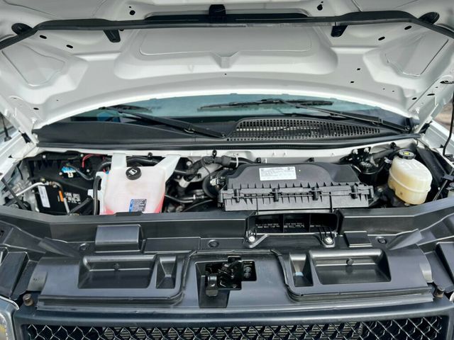 2024 GMC Savana Cargo Van RWD 2500 135" - 22981742 - 10