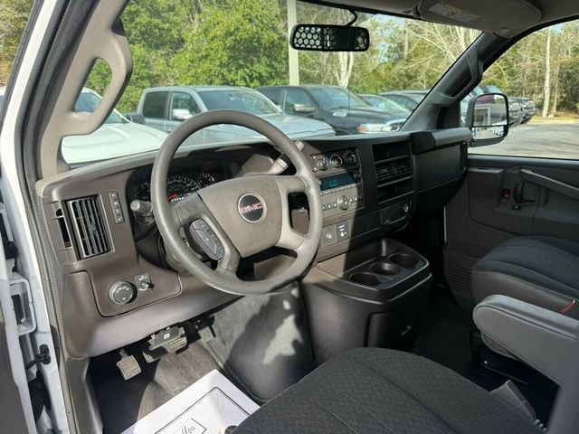 2024 GMC Savana Cargo Van RWD 2500 135" - 22969652 - 2