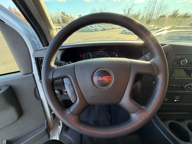 2024 GMC Savana Cargo Van RWD 2500 135'' with Convenience & Chrome Appearance Packages - 22972596 - 11