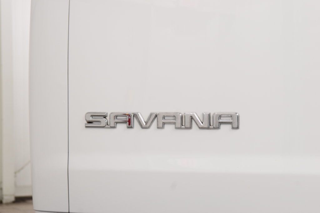2024 GMC Savana Cargo Van SAVANA 2500 CARGO * 6.6 V8 * BIN PKG * 1 OWNER * LIKE NEW - 23085460 - 11