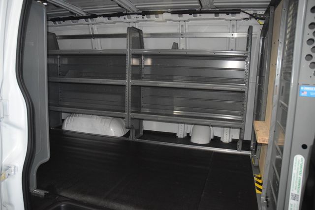 2024 GMC Savana Cargo Van SAVANA 2500 CARGO * 6.6 V8 * BIN PKG * 1 OWNER * LIKE NEW - 23085460 - 30