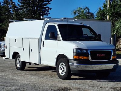 2024 GMC Savana Commercial Cutaway