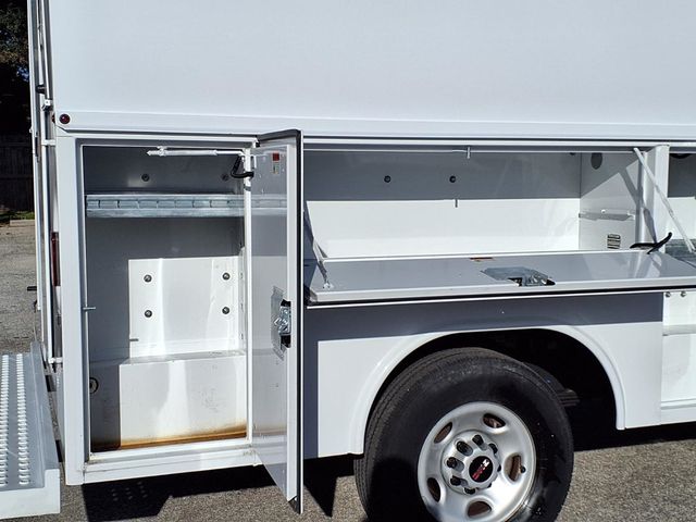 2024 GMC Savana Commercial Cutaway 3500 Van 139" - 23096341 - 21