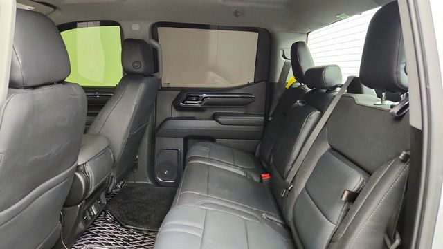 2024 GMC Sierra 1500 2WD Crew Cab 147'' Elevation w/ Black Package & Upgraded Wheels - 23066725 - 22