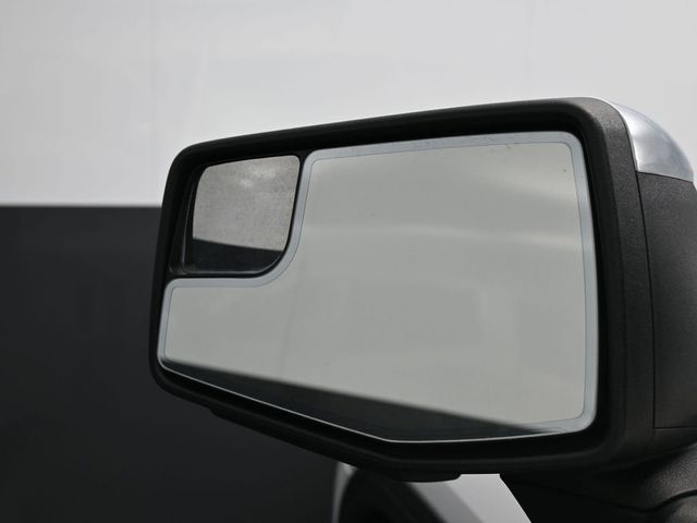 2024 GMC Sierra 1500 2WD Crew Cab 147" SLT - 23002569 - 7