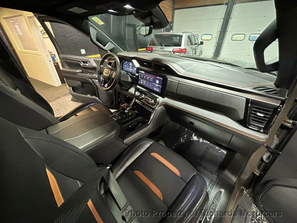 2024 GMC Sierra 1500 4WD Crew Cab 147" AT4 - 23015732 - 23