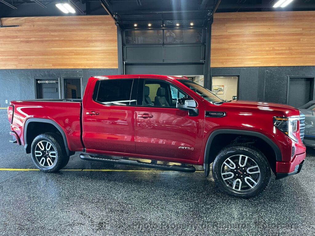 2024 GMC Sierra 1500 4WD Crew Cab 147" AT4 - 23044871 - 1