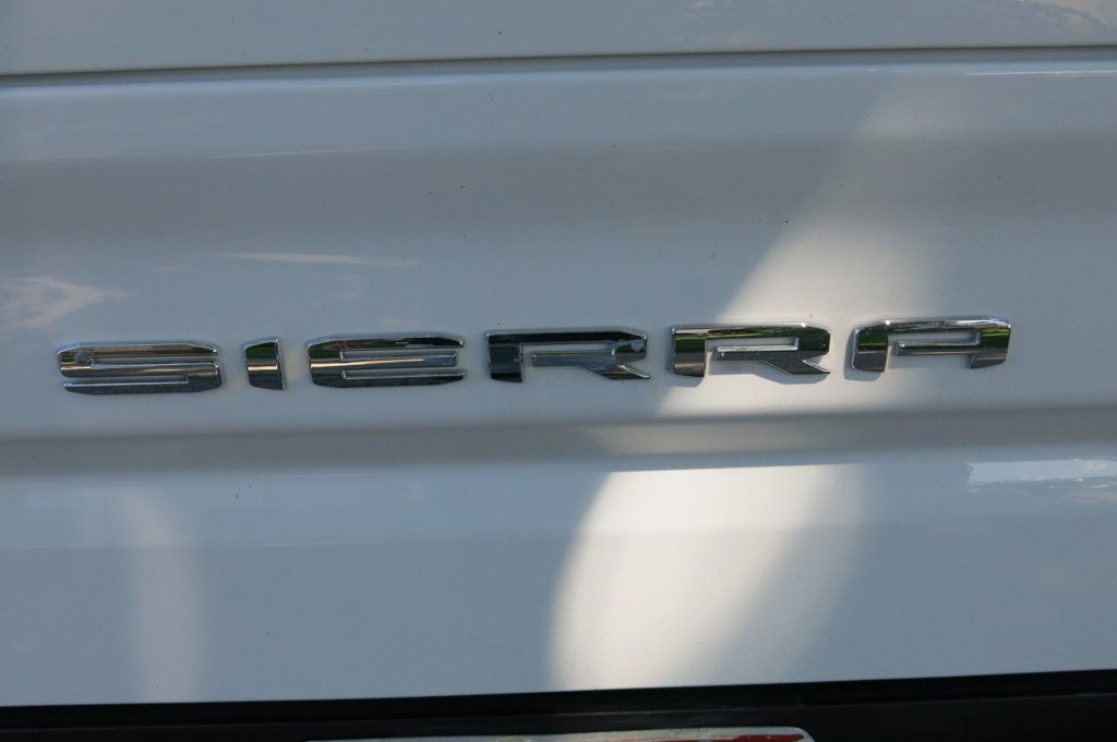 2024 GMC Sierra 1500 4WD Crew Cab 147" AT4X - 23081998 - 8