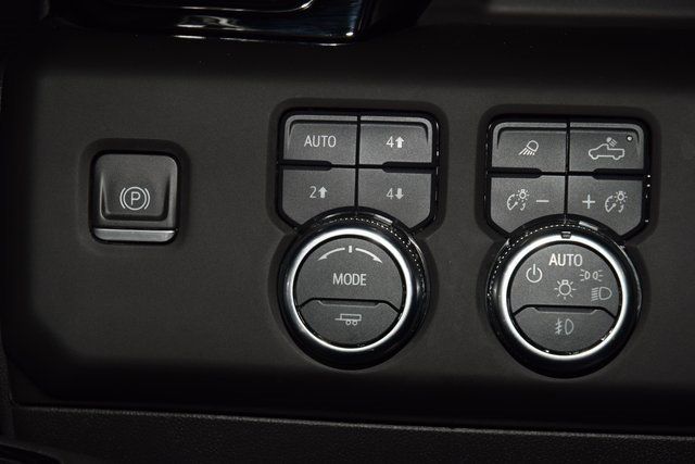 2024 GMC Sierra 1500 4WD Crew Cab 147" AT4X - 22926007 - 39
