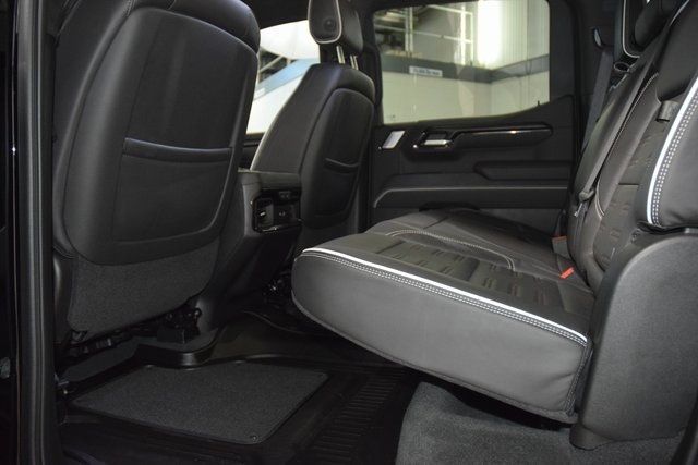 2024 GMC Sierra 1500 4WD Crew Cab 147" AT4X - 22926007 - 46