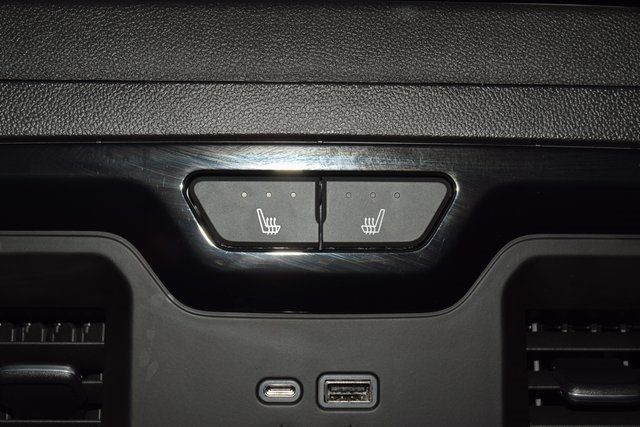 2024 GMC Sierra 1500 4WD Crew Cab 147" AT4X - 22926007 - 47