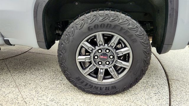 2024 GMC Sierra 1500 4WD Crew Cab 147'' AT4X w/ 6.2L V8, DFM & Active Exhaust - 23008087 - 8