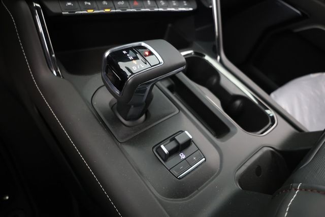 2024 GMC Sierra 1500 4WD Crew Cab 147'' AT4X with 6.2L Engine & High Clearance Steps - 22936770 - 13