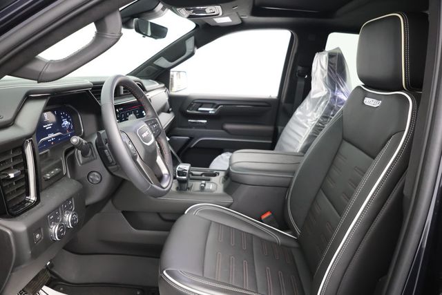 2024 GMC Sierra 1500 4WD Crew Cab 147'' AT4X with 6.2L Engine & High Clearance Steps - 22936770 - 16