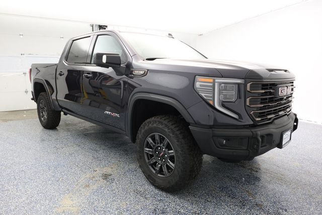 2024 GMC Sierra 1500 4WD Crew Cab 147'' AT4X with 6.2L Engine & High Clearance Steps - 22936770 - 1