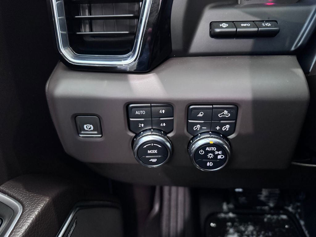 2024 GMC Sierra 1500 4WD Crew Cab 147" Denali - 22999749 - 11