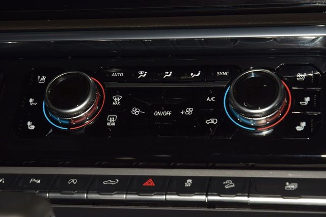 2024 GMC Sierra 1500 4WD Crew Cab 147" Denali - 23003494 - 33
