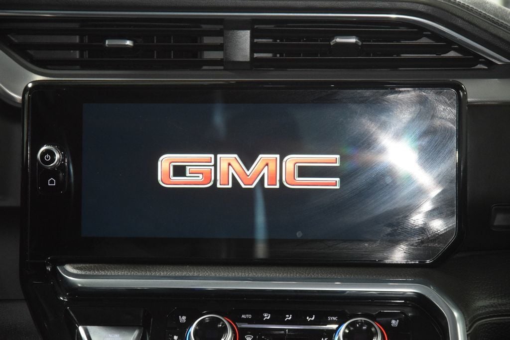 2024 GMC Sierra 1500 4WD Crew Cab 147" Denali - 23055126 - 32