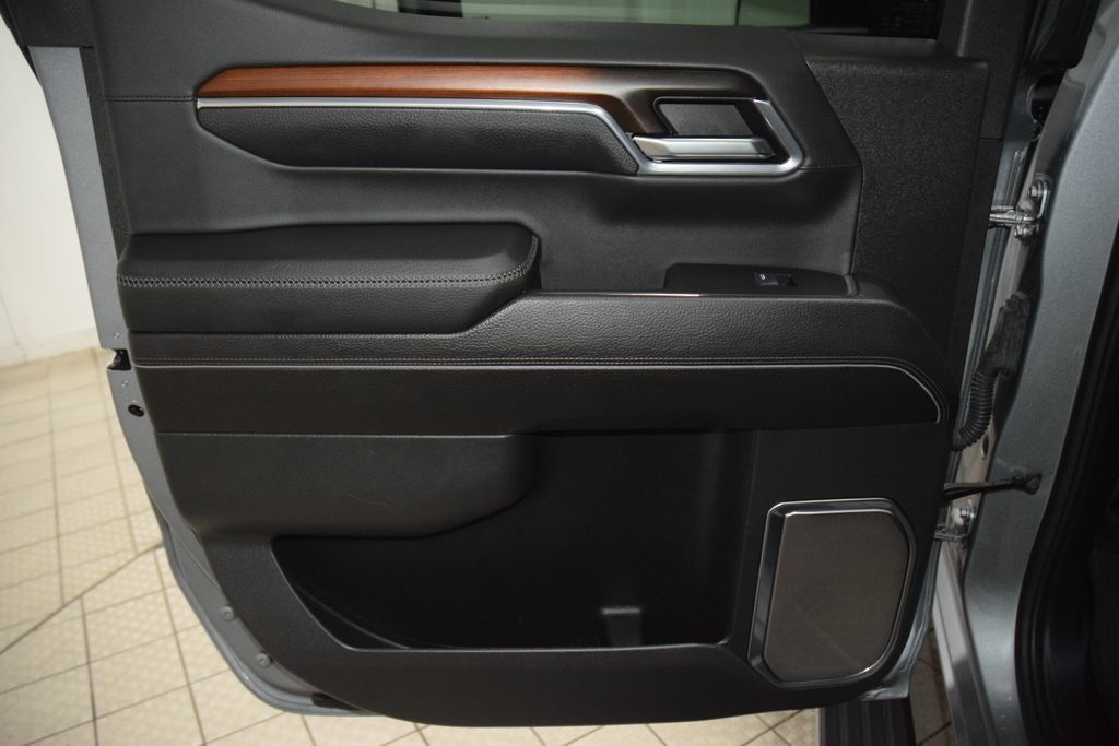 2024 GMC Sierra 1500 4WD Crew Cab 147" Denali - 23055126 - 49