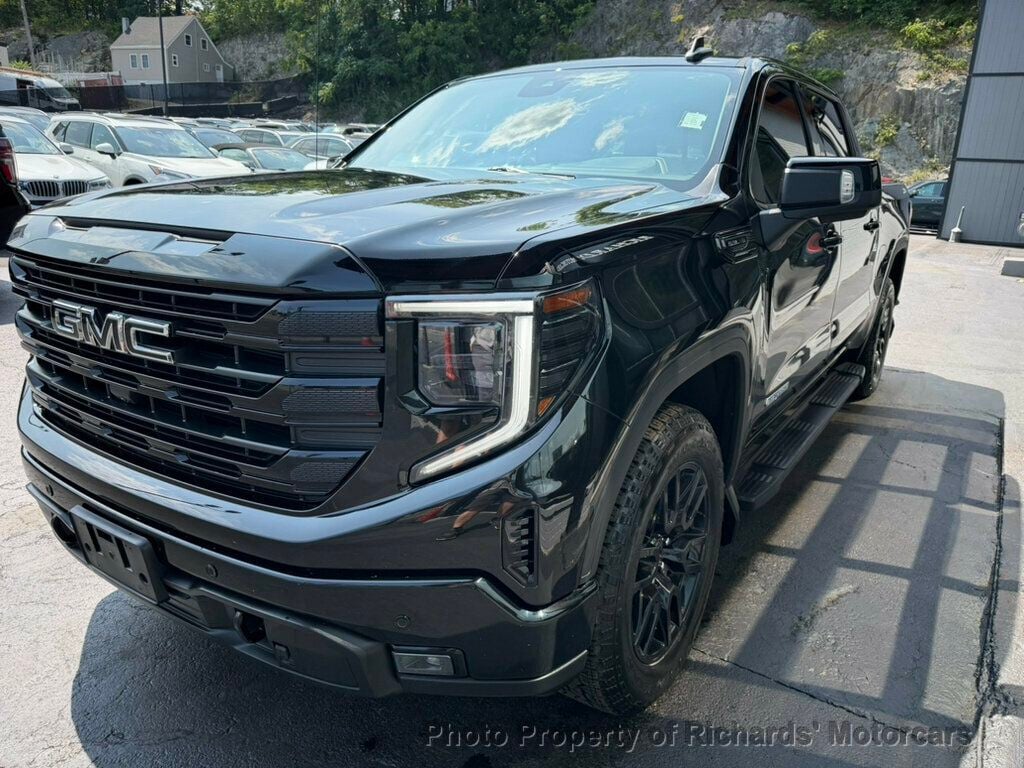 2024 GMC Sierra 1500 4WD Crew Cab 147" Elevation w/3SB - 23062623 - 4