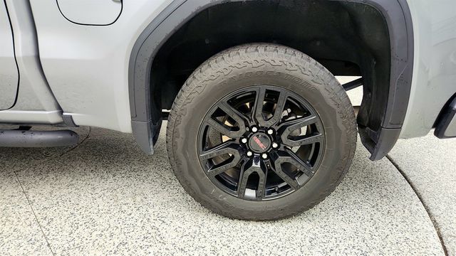 2024 GMC Sierra 1500 4WD Crew Cab 147'' Elevation w/3SB, Premium Pkg & 5.3L V8 - 23041598 - 8