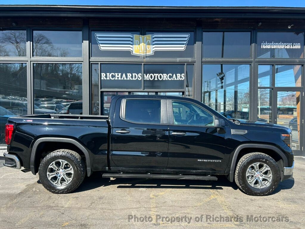 2024 GMC Sierra 1500 4WD Crew Cab 147" Pro - 23009544 - 1
