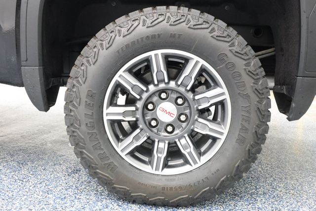 2024 GMC Sierra 1500 4WD Crew Cab 157'' AT4 with Technology Pkg & 6.2L V8 Engine - 22937500 - 5