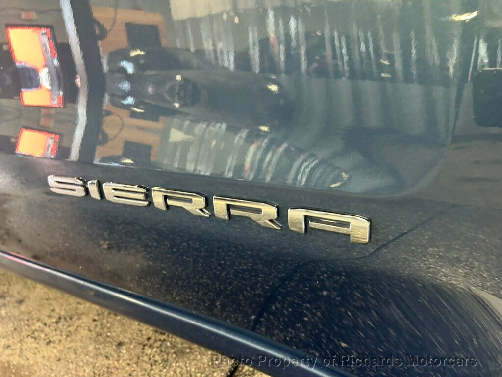 2024 GMC Sierra 1500 4WD Crew Cab 157" Pro - 23027497 - 9