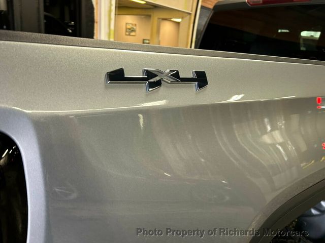 2024 GMC Sierra 1500 4WD Crew Cab 157" Pro - 23042135 - 12