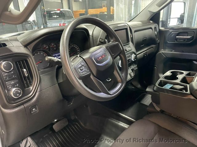2024 GMC Sierra 1500 4WD Crew Cab 157" Pro - 23043041 - 9