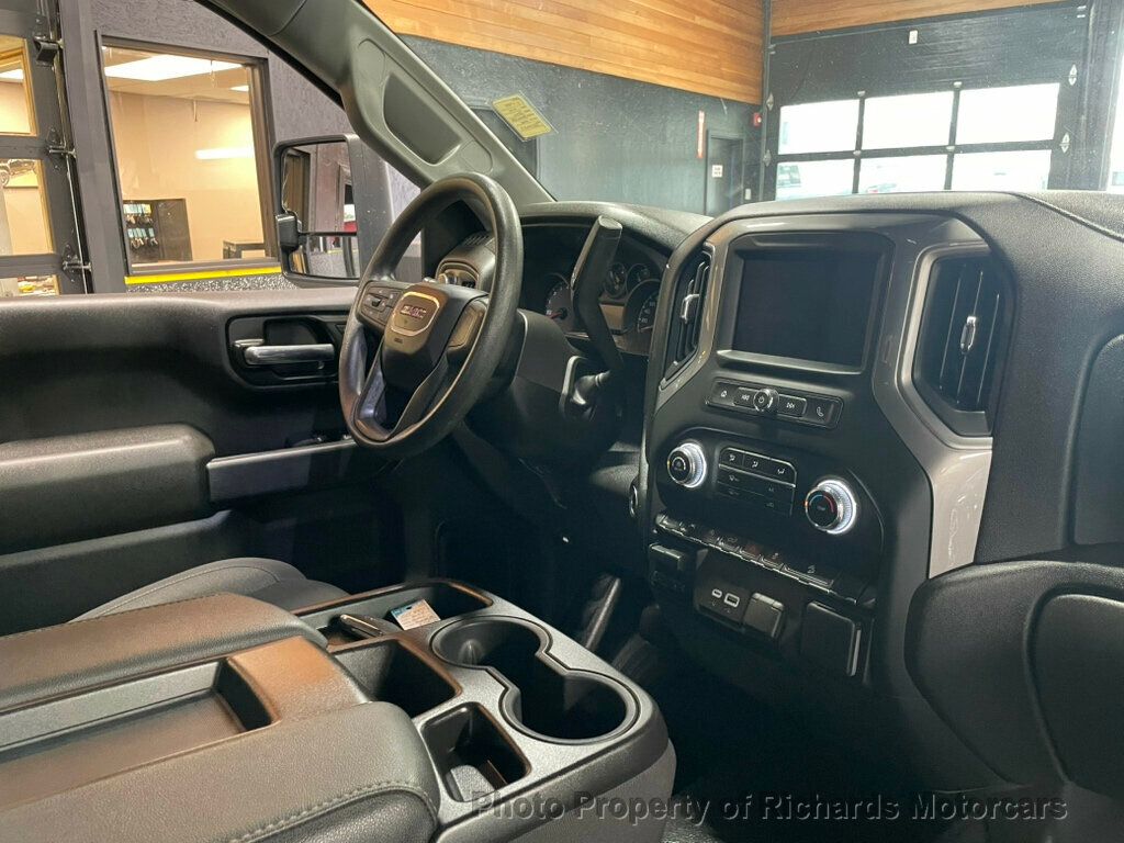 2024 GMC Sierra 1500 4WD Crew Cab 157" Pro - 23043041 - 17